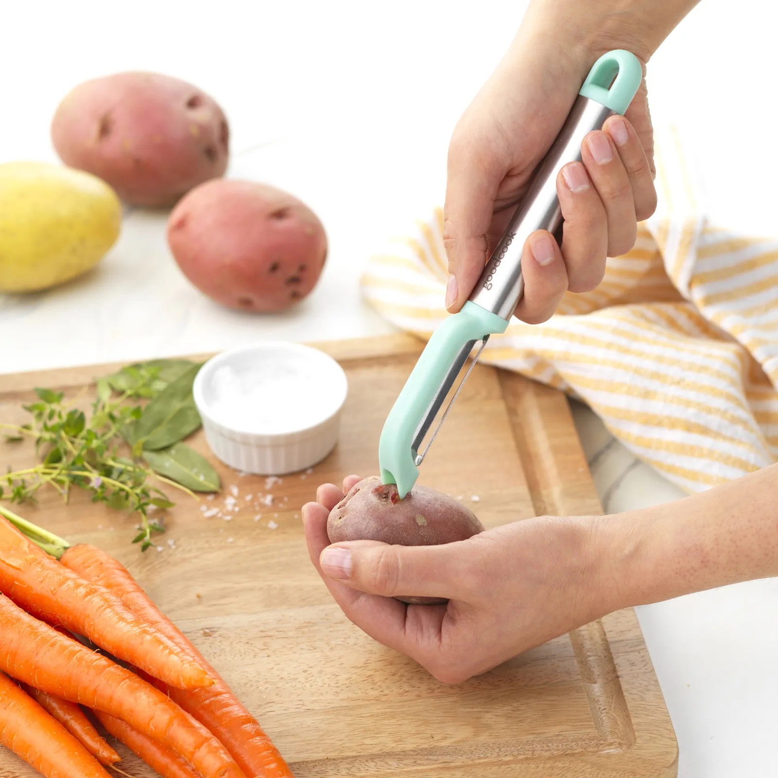 3_Goodcook_Kitch_ComfortableDe