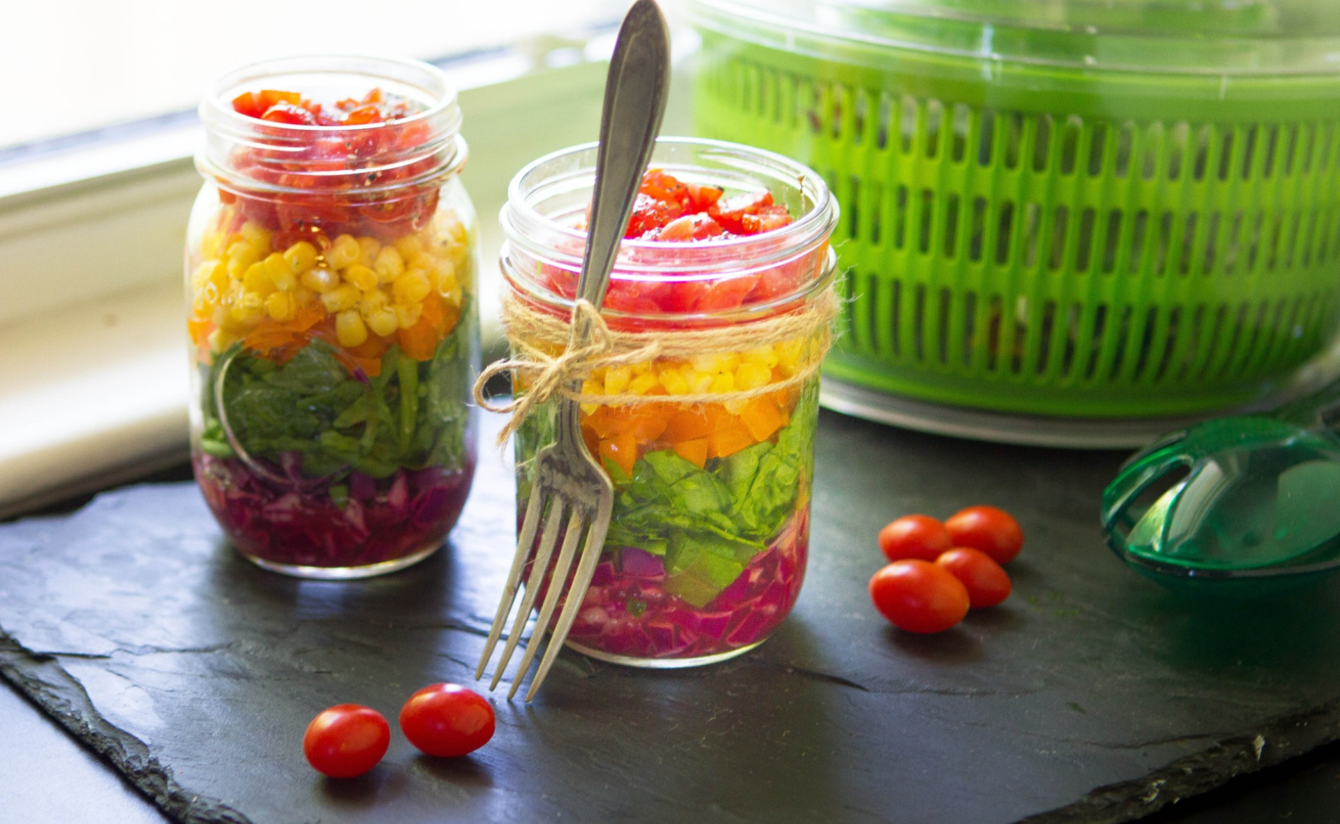 Rainbow Spinach SaladinaJar GoodCook