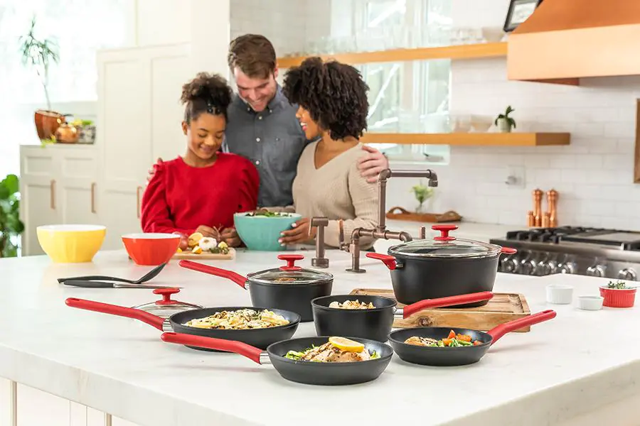 The Different Types of Baking Sheets and Their Uses The Different Types of Baking Sheets and Their Uses